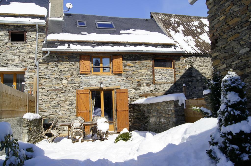 Villa Les Granges De La Fontaine Antignac Habitación foto